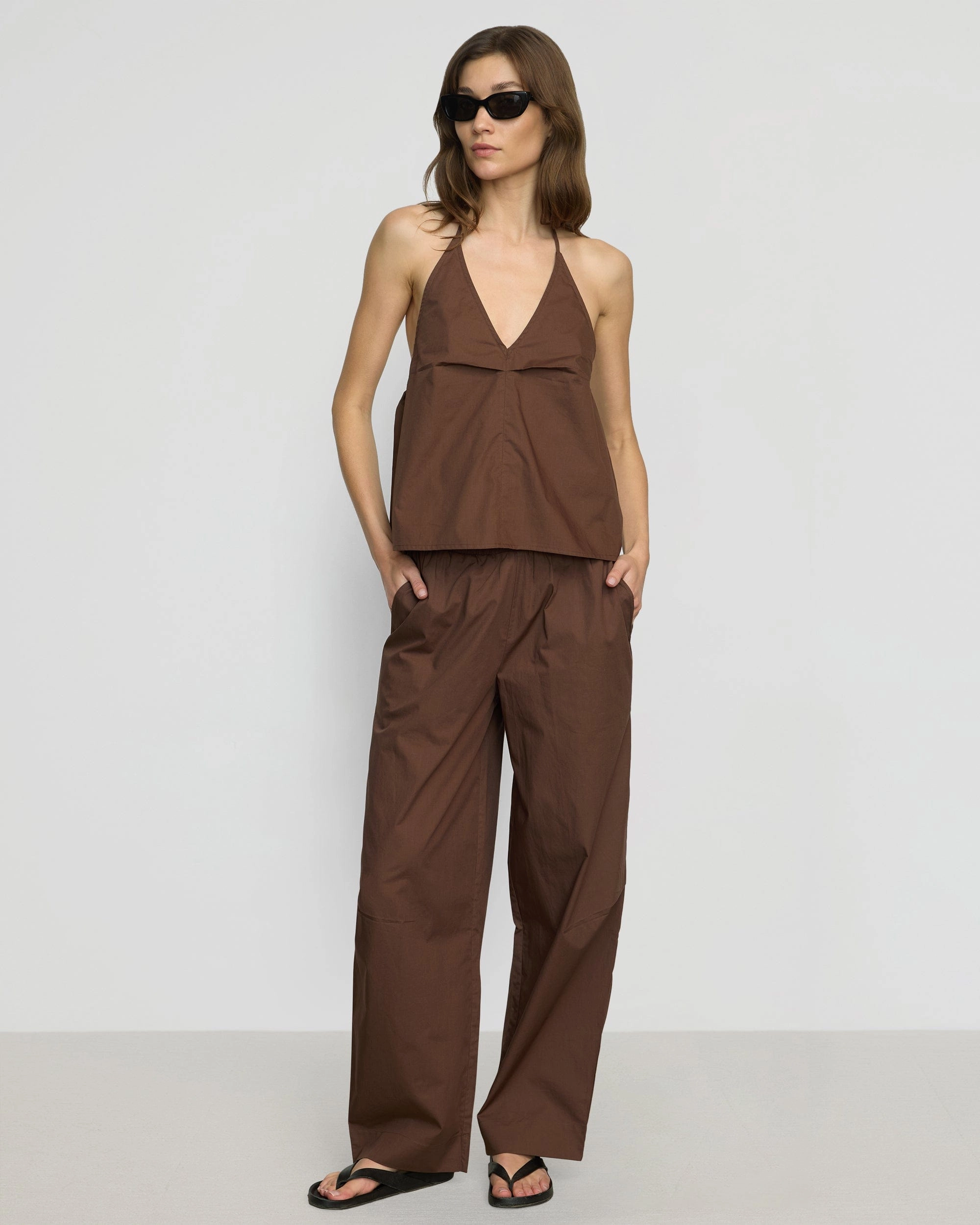 Compression Gradient Vesna Organic Cotton Halter V-Neck Top
