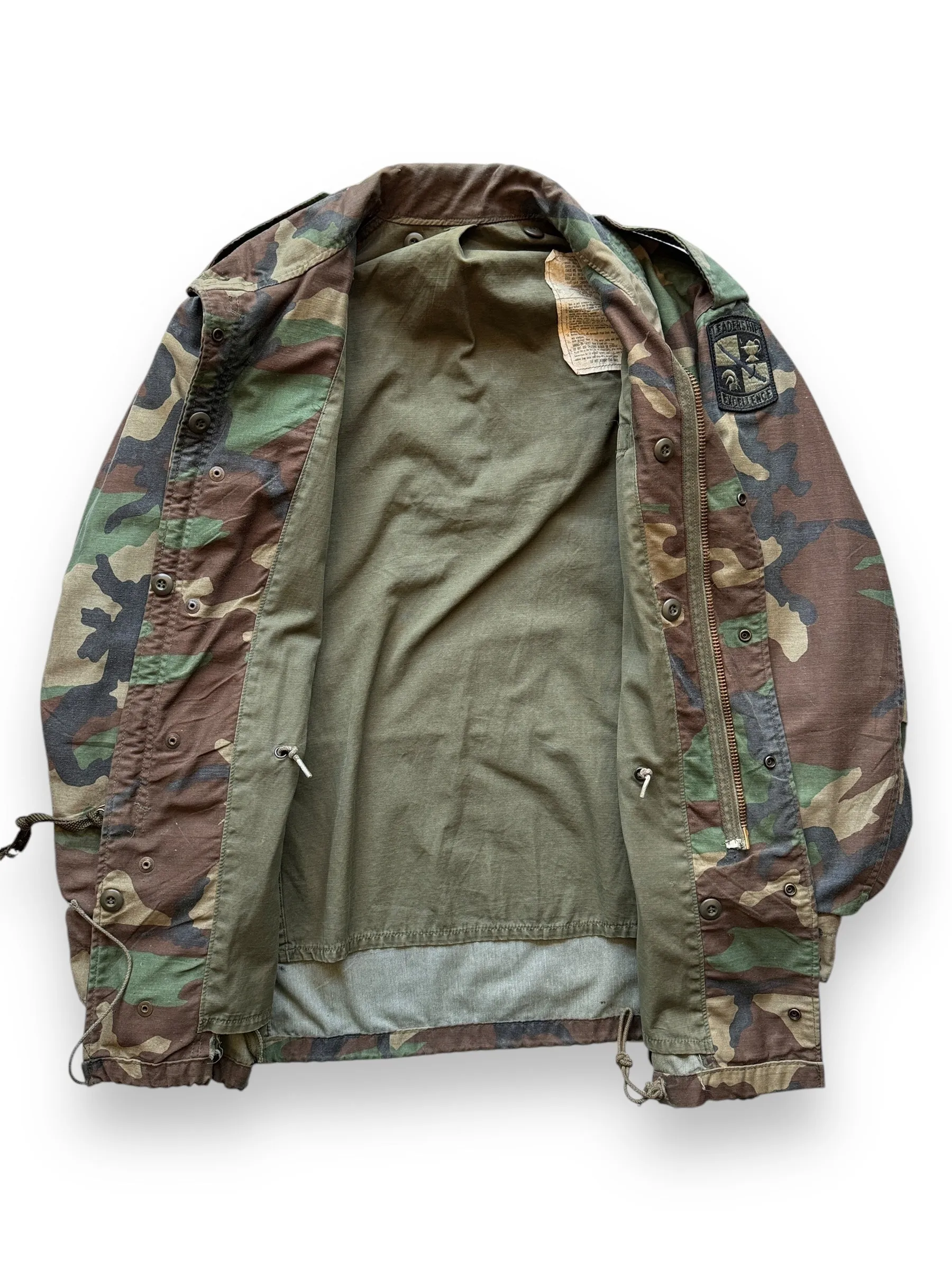 Vintage Woodland Camo Field Jacket SZ M