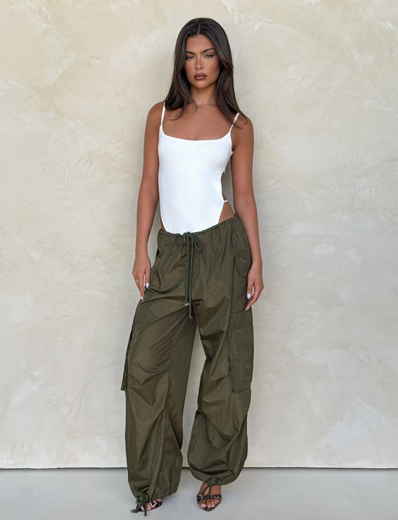 VIOLETTE PANT - GREEN : KHAKI GREEN Secure fit