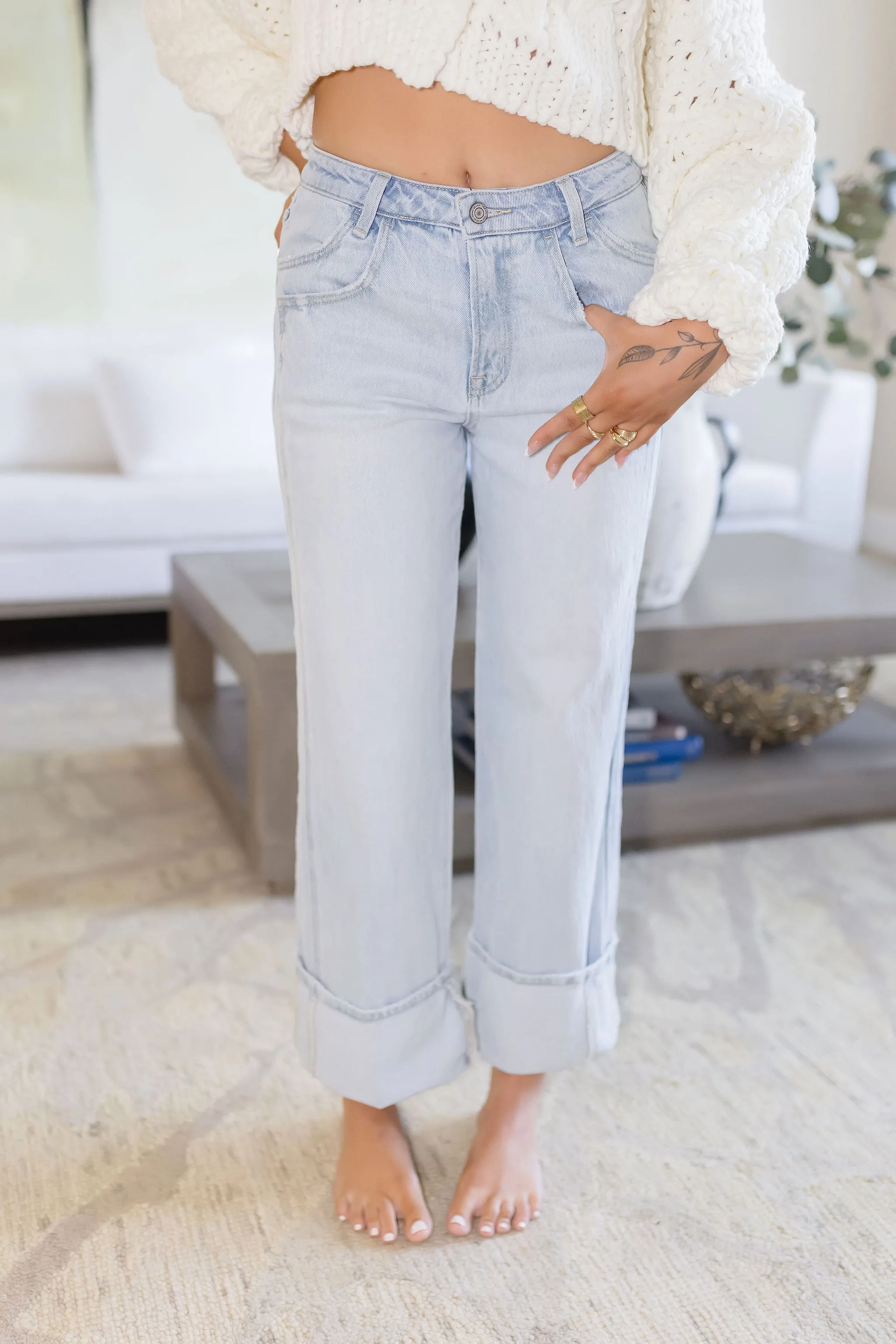 Waitlist 3/10 ♥Ariana High Rise Cuffed Wide Leg Jeans Light Wash