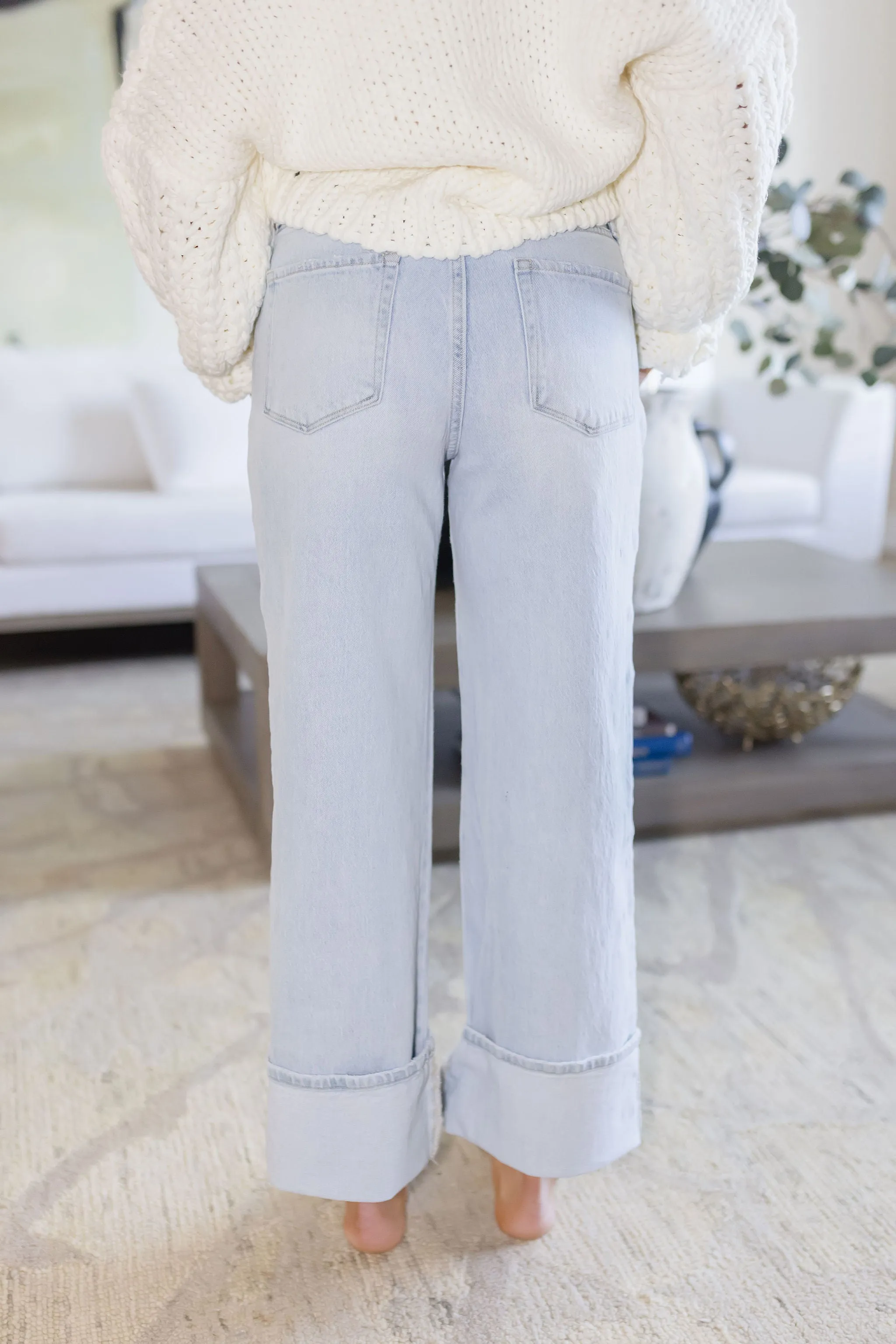 Waitlist 3/10 ♥Ariana High Rise Cuffed Wide Leg Jeans Light Wash