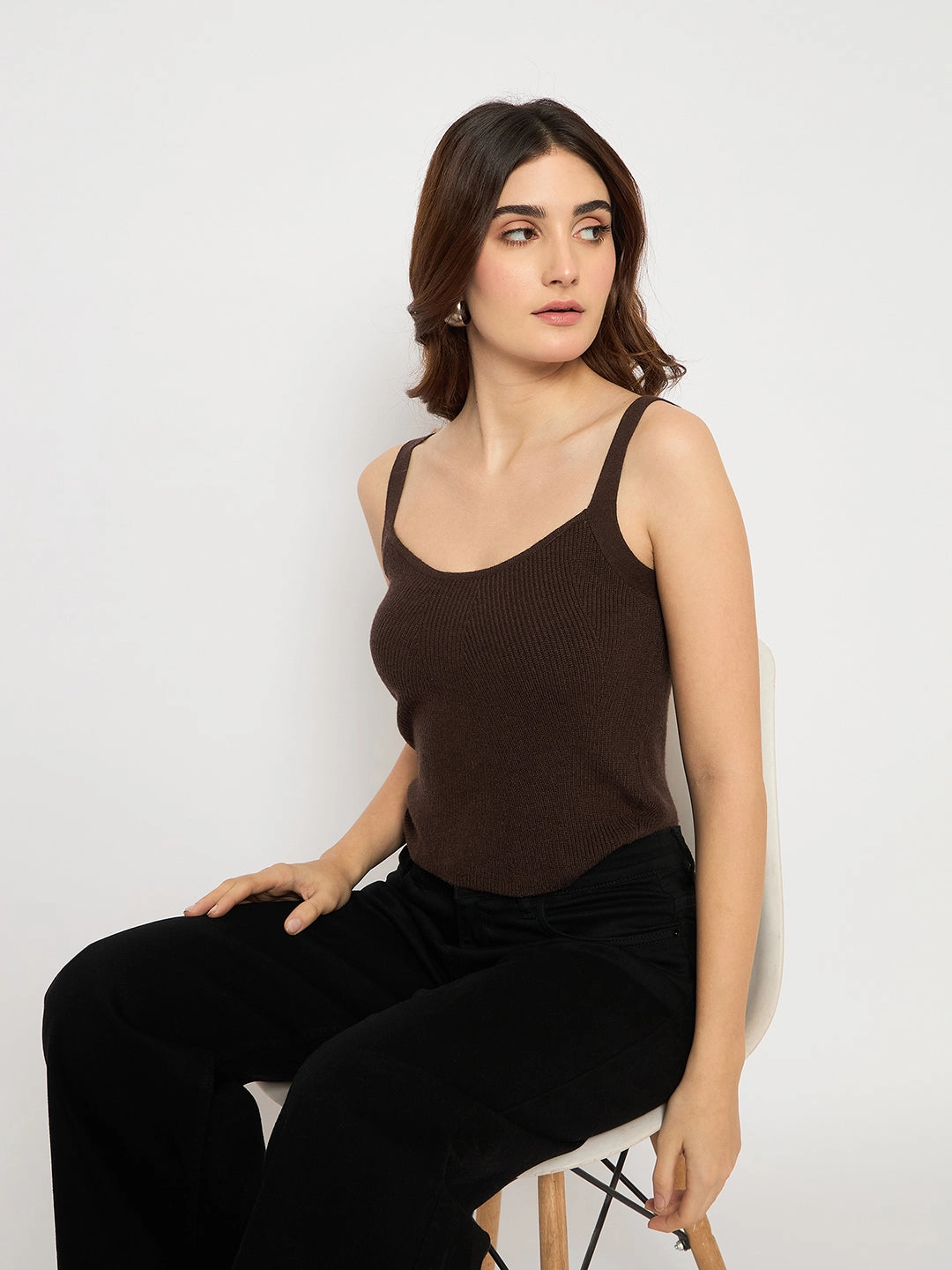 Tagless Labeling Madame Sleeveless Solid Coffee Brown Ribbed Knit Sweater