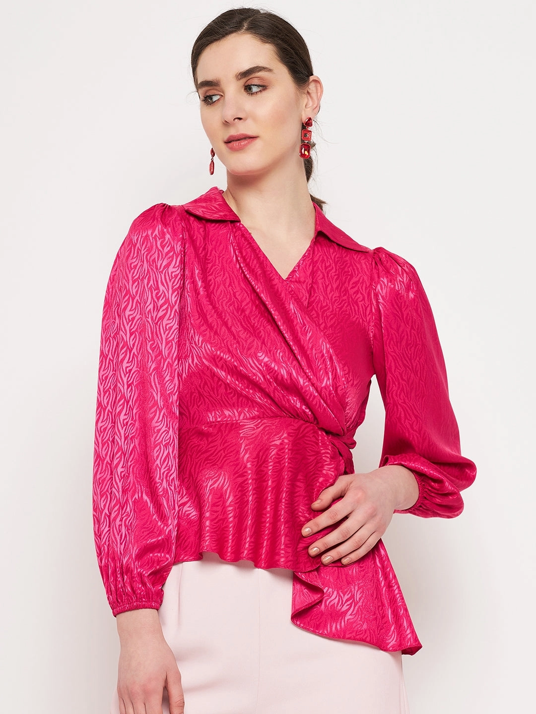 BondedShoulderTaping AbrasionResistant Fabric Madame Hot Pink Puff Sleeve Top