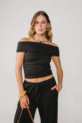 Well Defined Top StretchWaistband