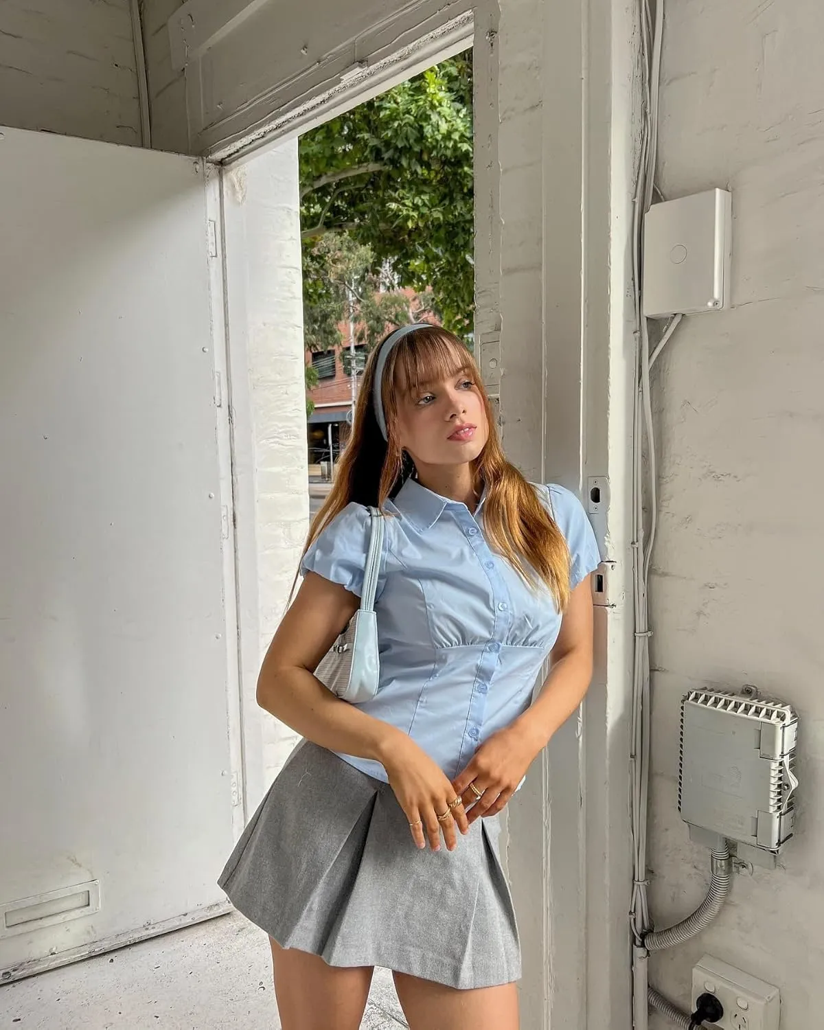Women Y2k Button Down Shirt Striped Coquette Short Sleeve Lapel V Neck Slim Fitted Blouses Vintage Preppy Crop Top