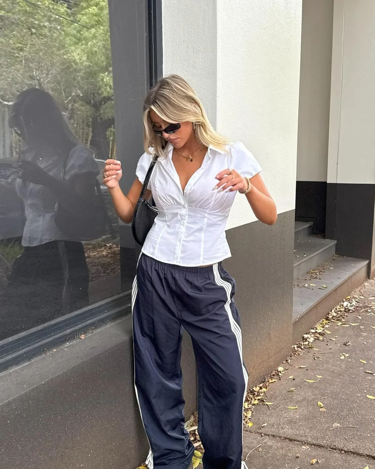 Women Y2k Button Down Shirt Striped Coquette Short Sleeve Lapel V Neck Slim Fitted Blouses Vintage Preppy Crop Top