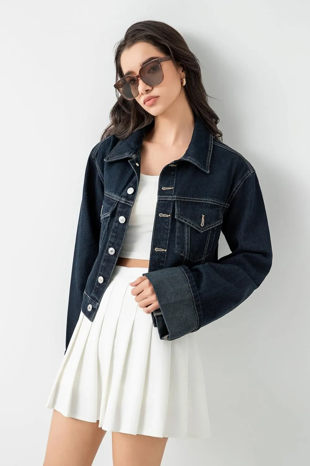 Women's Cropped Denim Jacket Button Up Long Sleeve Turn-Up Cuff Jean Jacket Women Coat