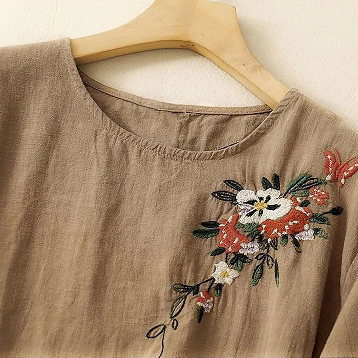 Women's Summer Tops Casual Cotton Linen T Shirts Short Sleeve Crew Neck Shirt Oversized Floral Graphic Tees