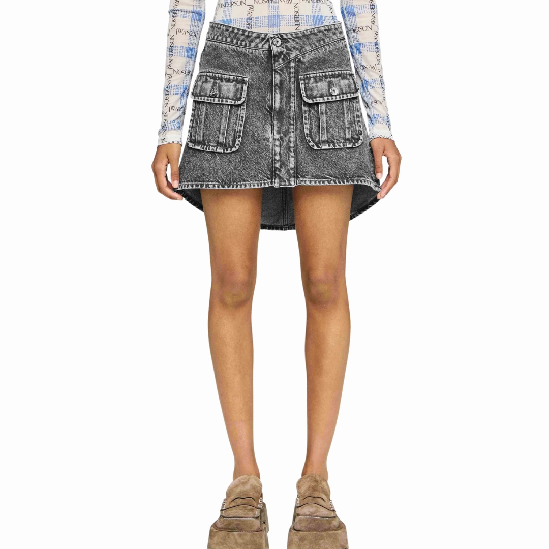 Modern Details Patch Pocket Mini Skirt