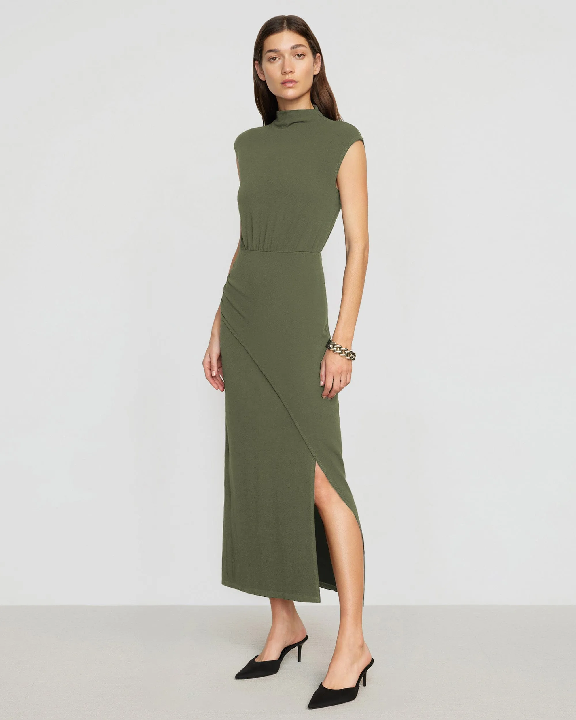 Yimei Mock-Neck Side-Slit Dress Flexible Style
