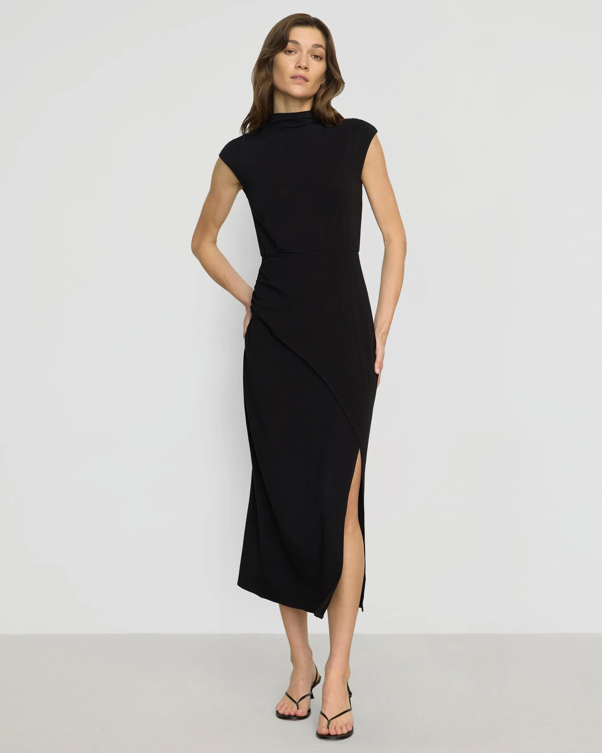 Fashionable Fit Yimei Mock-Neck Side-Slit Dress