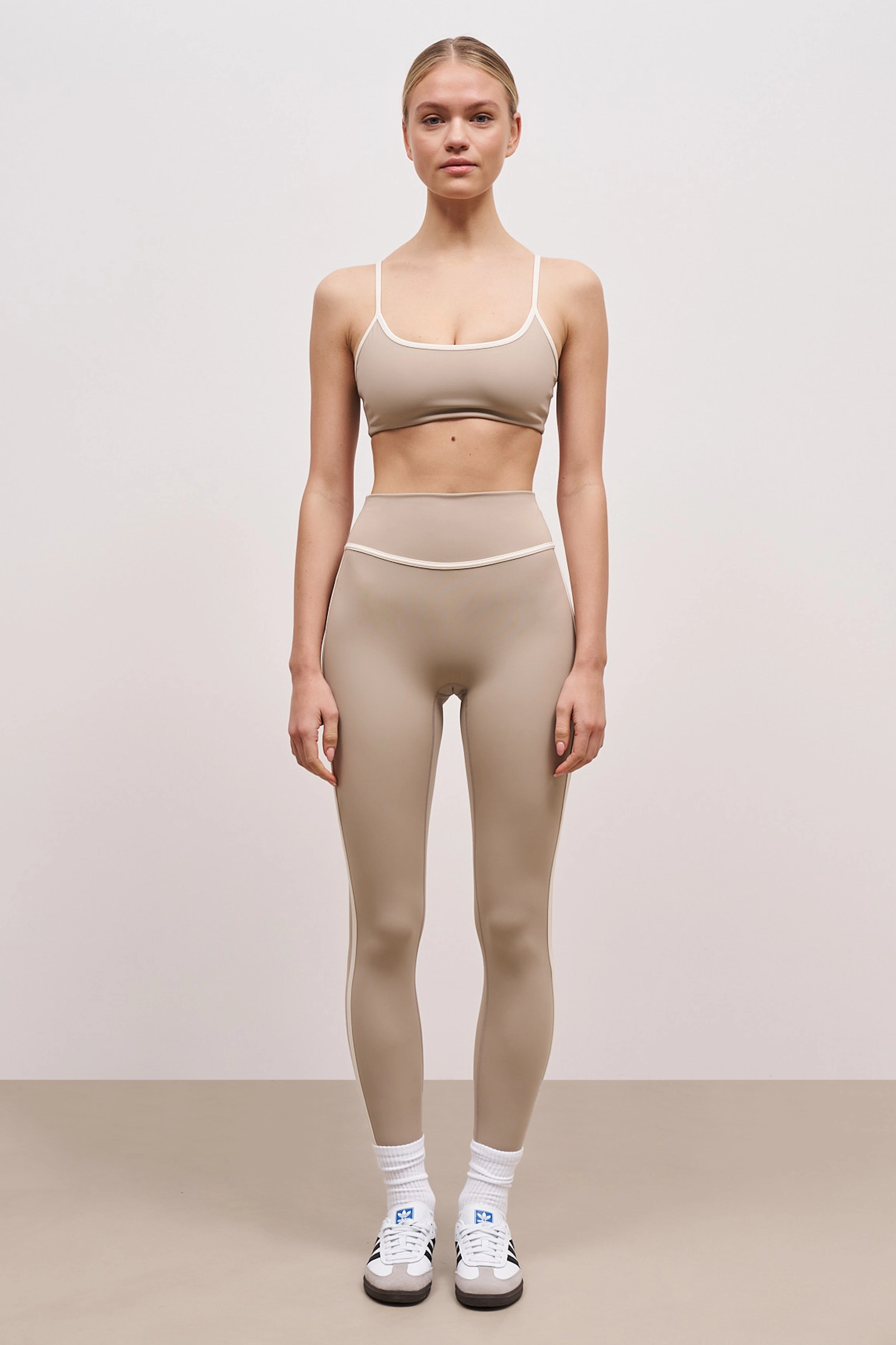 Base Contrast Trim Leggings - Taupe/Tofu AdvancedAirflowChannels
